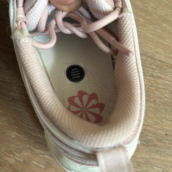 Nike Air Max 97 Barely Rose Womens Sz 8 Pink Low Top Sneaker - Picture 4 of 9